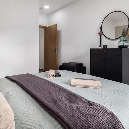 Beautiful Home In Bribir With Sauna 度假居 *