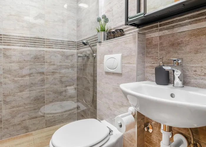 4 Bedroom Lovely Home In Bribir * Bribir