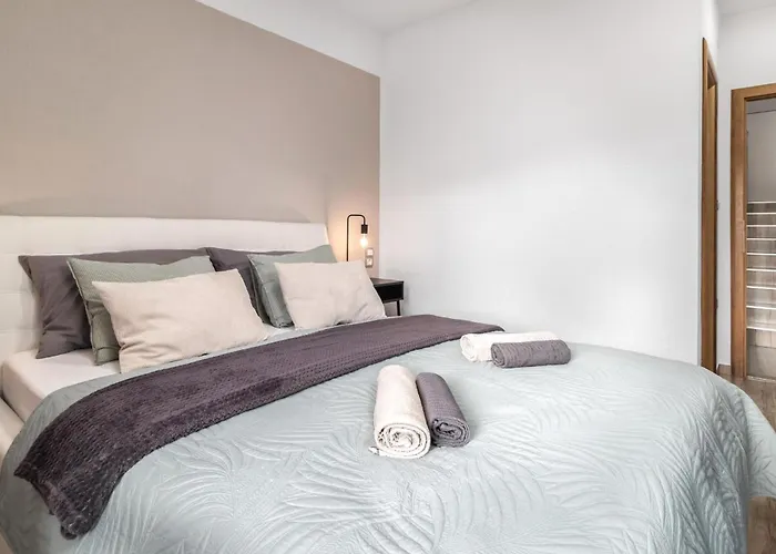 4 Bedroom Lovely Home In Bribir *