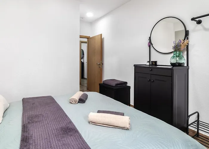 4 Bedroom Lovely Home In Bribir Bribir